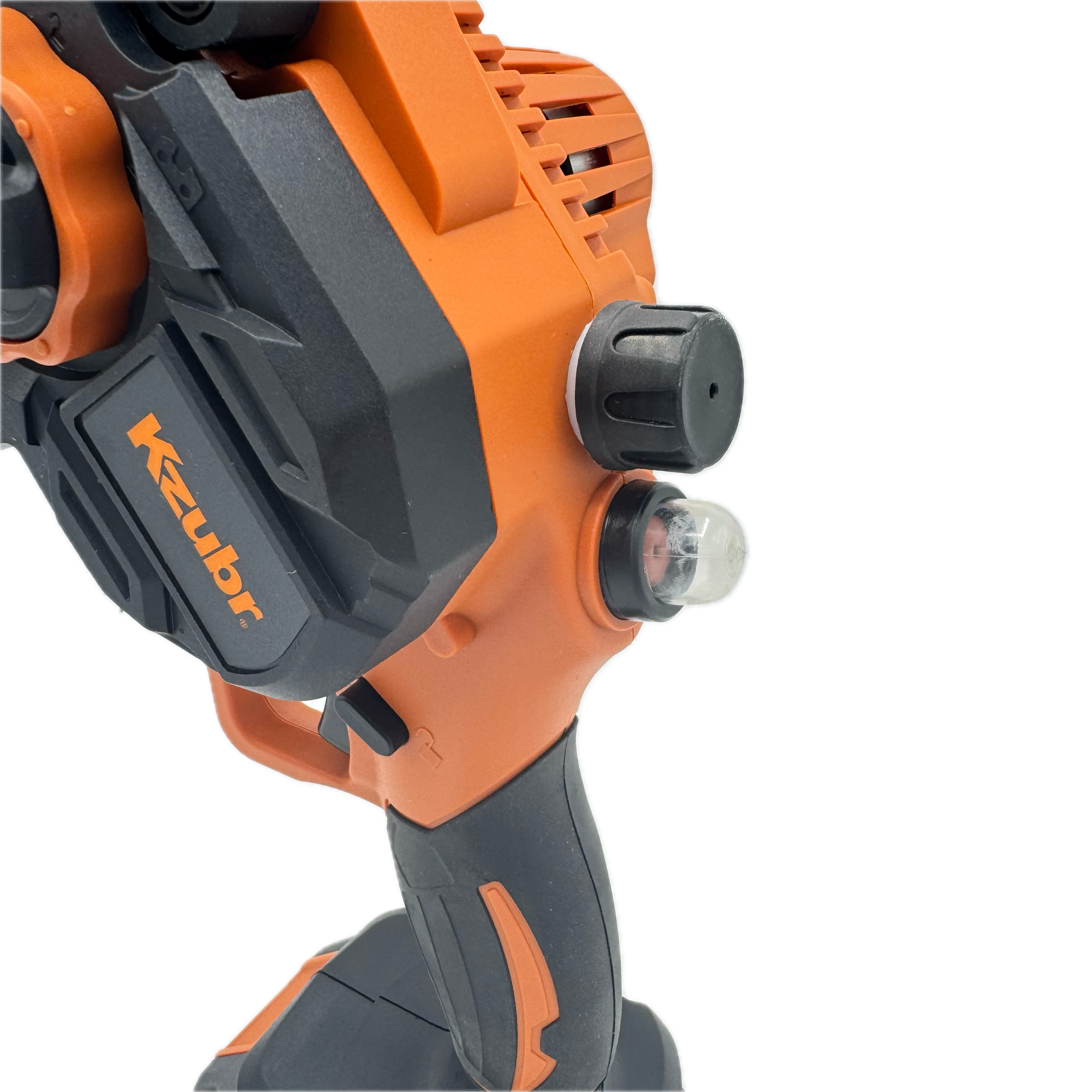 Mini fierastrau (mini drujba) cu 2 acumulatori Kzubr KLECS-21V-6” K10027, 21V, Rezervor ulei - sistem de ungere, Lama 20cm