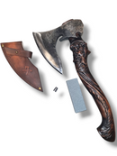 Topor Forjat Premium Stil Viking cu Mâner Sculptat, Teacă din Piele și Piatră de Ascuțit-1